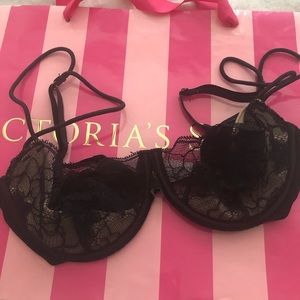 Victoria’s Secret Very Sexy Push-up Bra